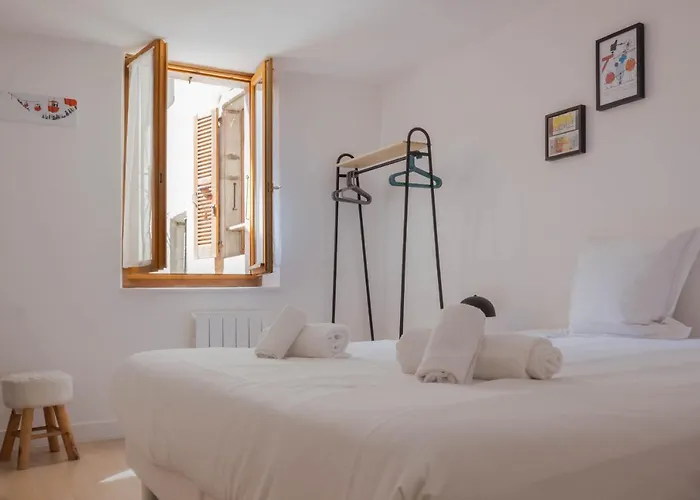 Amnesia Old Town Annecy